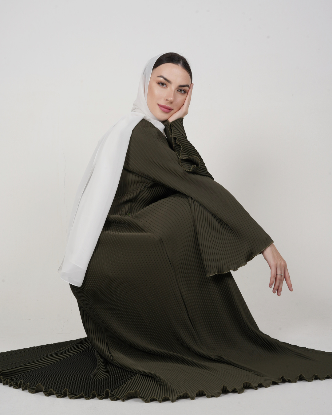Salma's Pleated Abaya