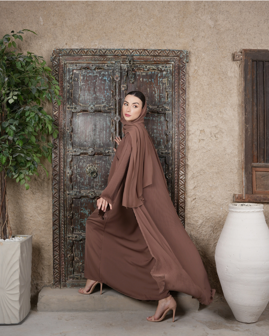 Salma's Pleated Abaya