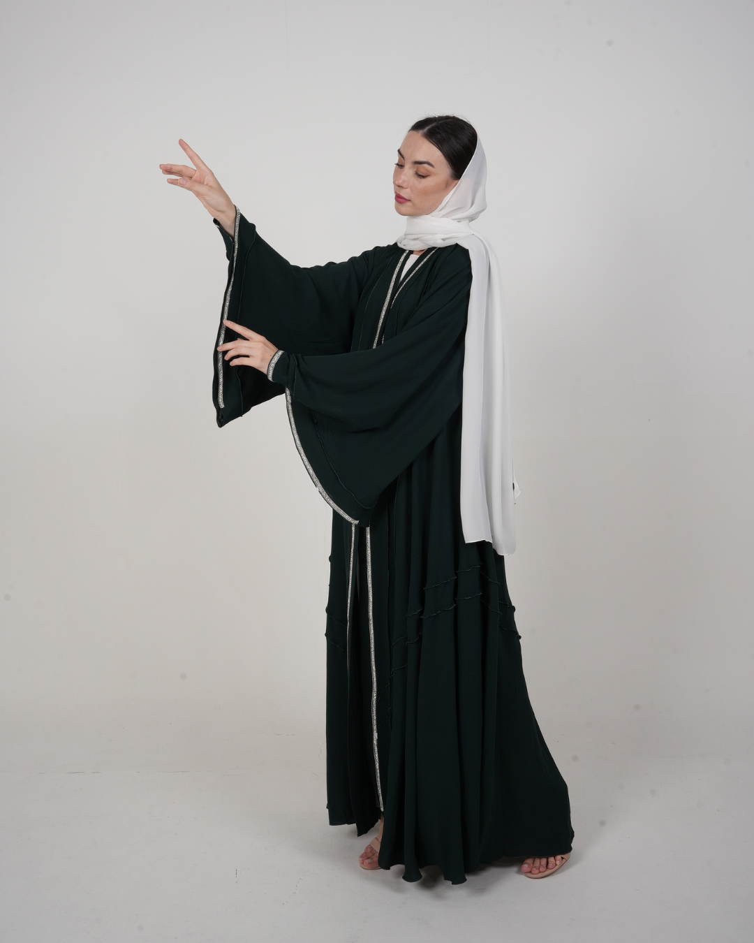 Yasmine's Crepe Abaya