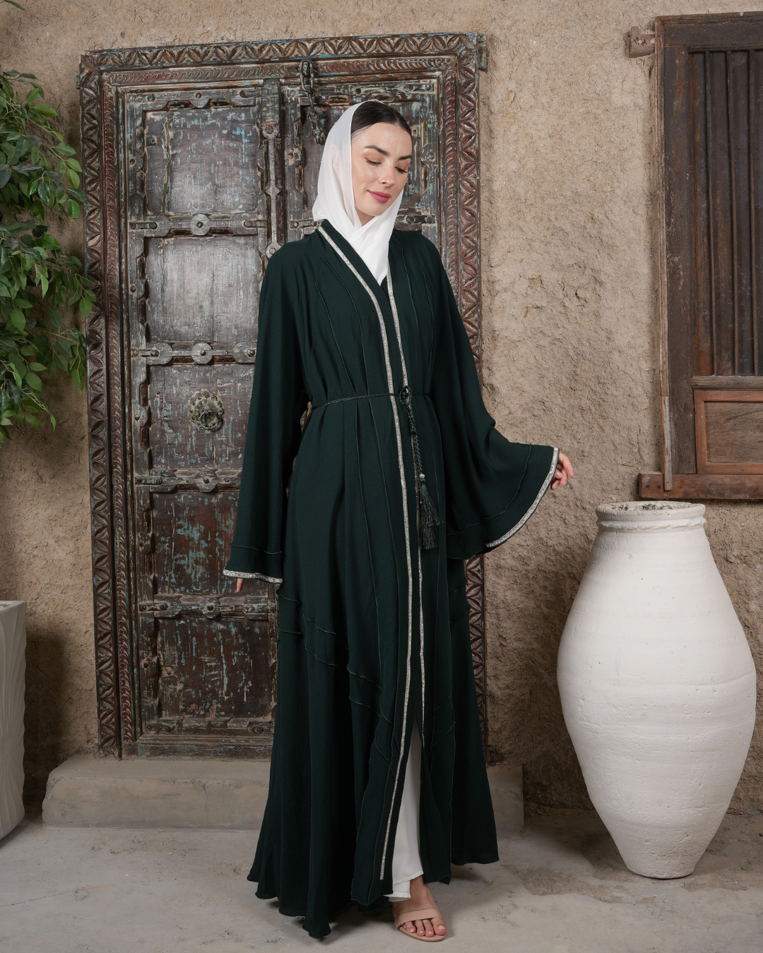 Yasmine's Crepe Abaya