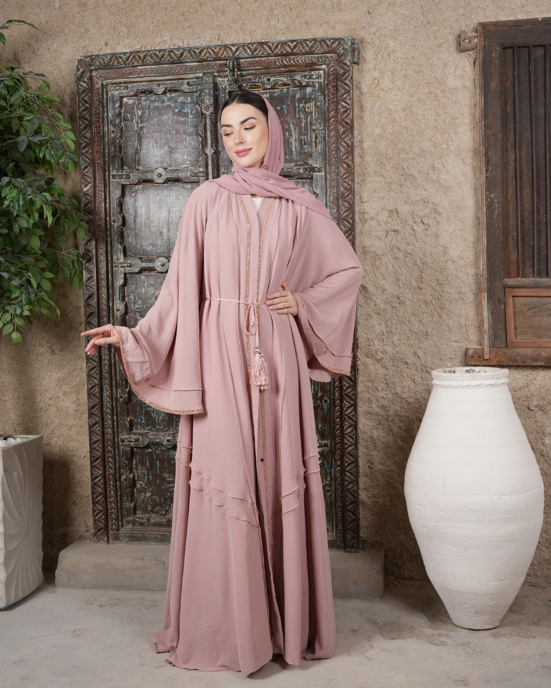 Yasmine's Crepe Abaya