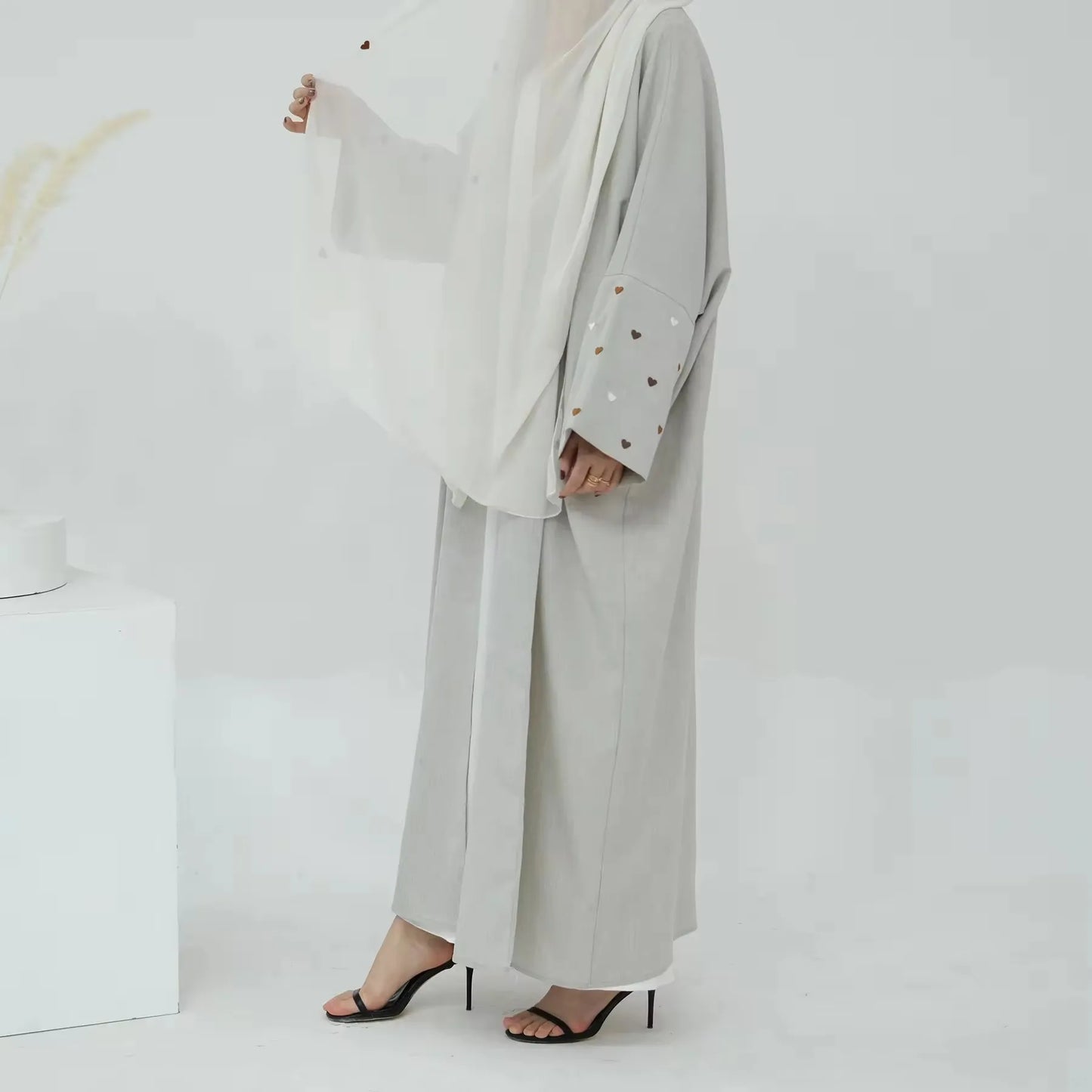 Love Heart Abaya